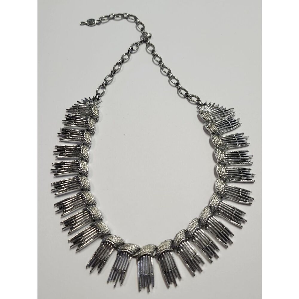 Vintage Sarah Coventry 1962 SIMPLY ELEGANT Silver Toned Fringe Bib Necklace
